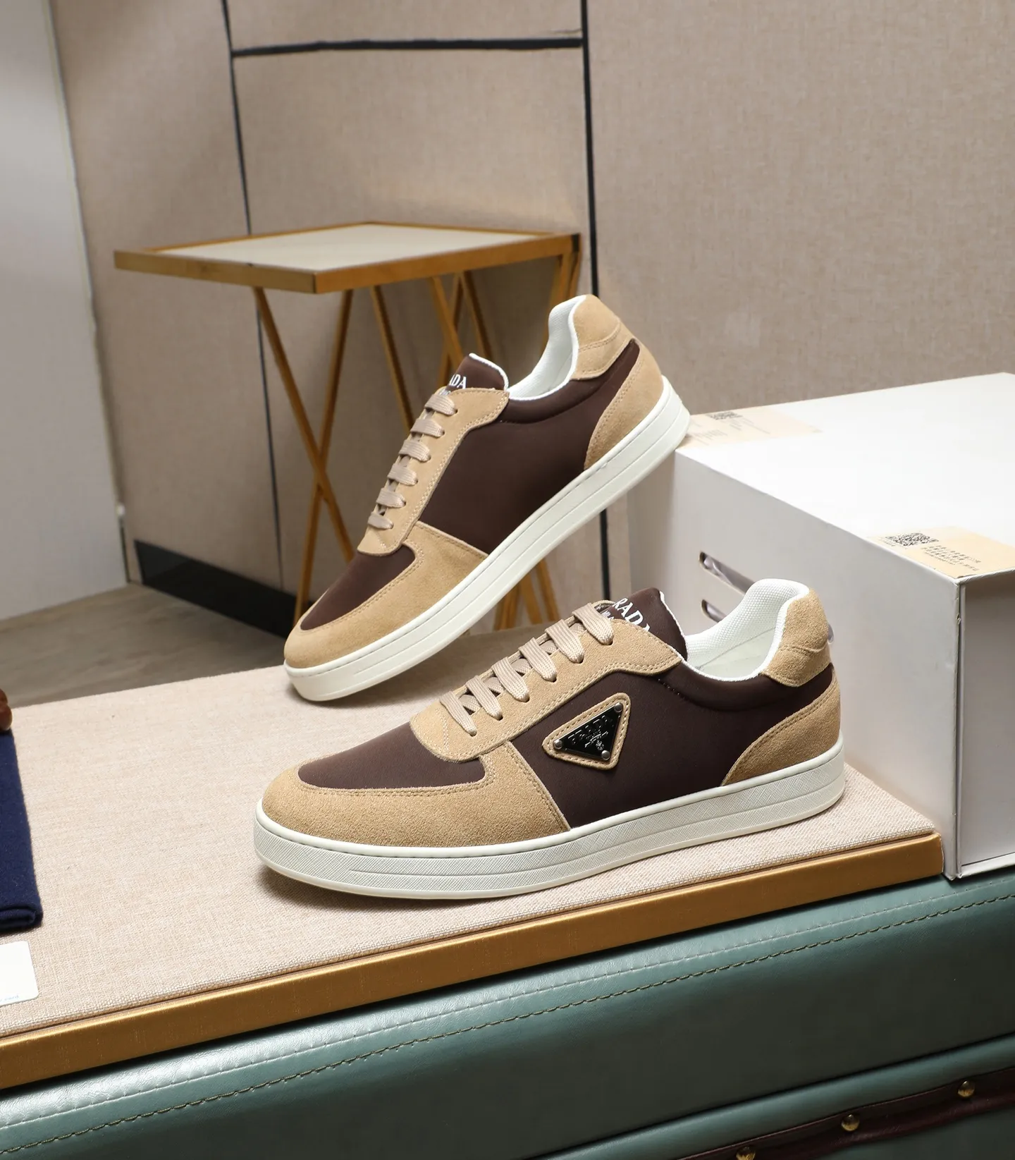 Men's men's shoes💰440🌹🌹[PRADA—Prada] latest model🙈original replica! 👟👟👟Available here. The workmanship is top-notch. The upper is made of Italian 🇮🇹Imported calfskin. ❗️Breathable genuine leather lining @Suitable for travel. The original version has an enlarged engraved sole, making it suitable for all kinds of travels, showing low-key luxury. Let quality speak for itself. Color: Size: 38-44